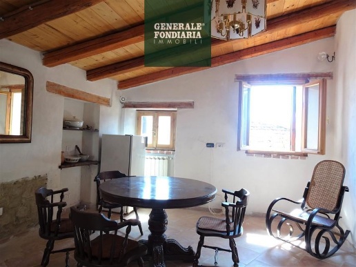 casa indipendente in vendita a Follo in zona Follo Alto