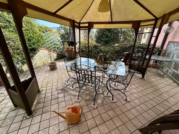 appartamento in vendita a Follo in zona Piano di Follo