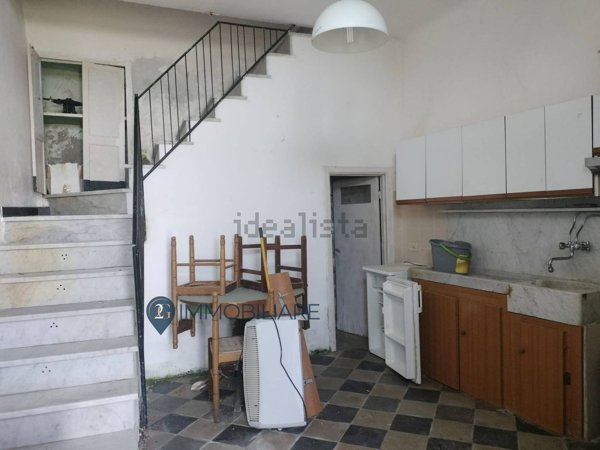 appartamento in vendita a Follo in zona Tivegna