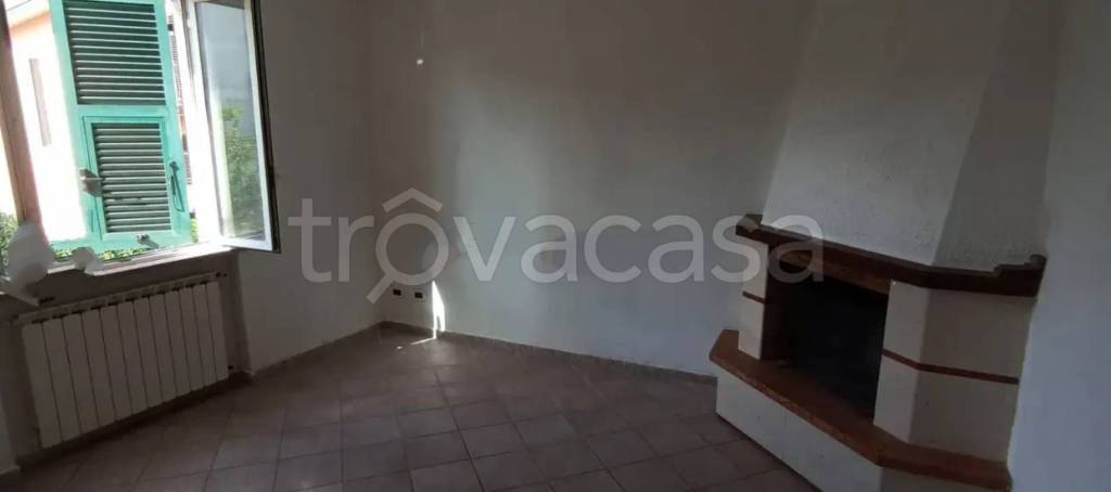 appartamento in vendita a Follo in zona Piano di Follo