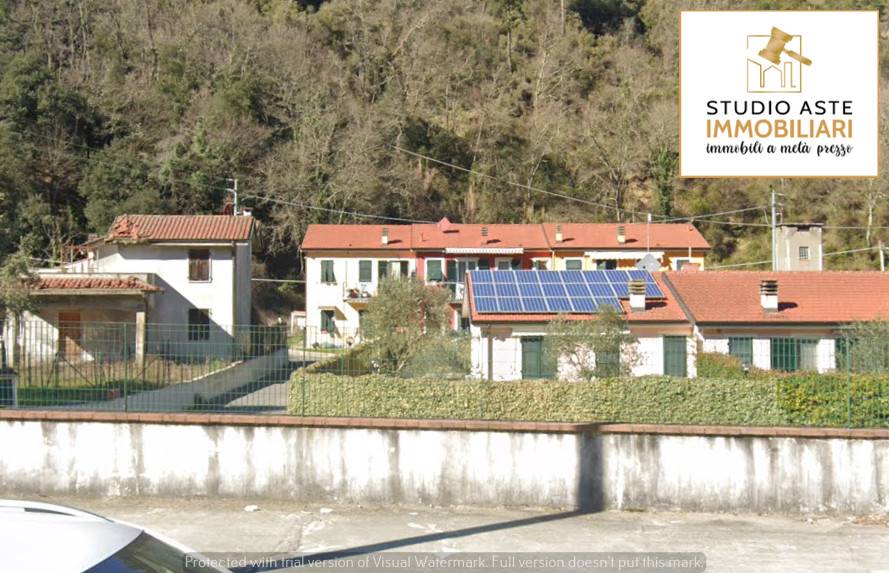 appartamento in vendita a Follo