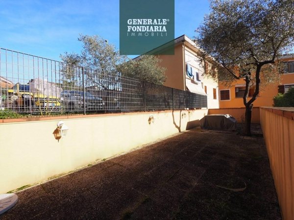 appartamento in vendita a Follo in zona Piana Battolla