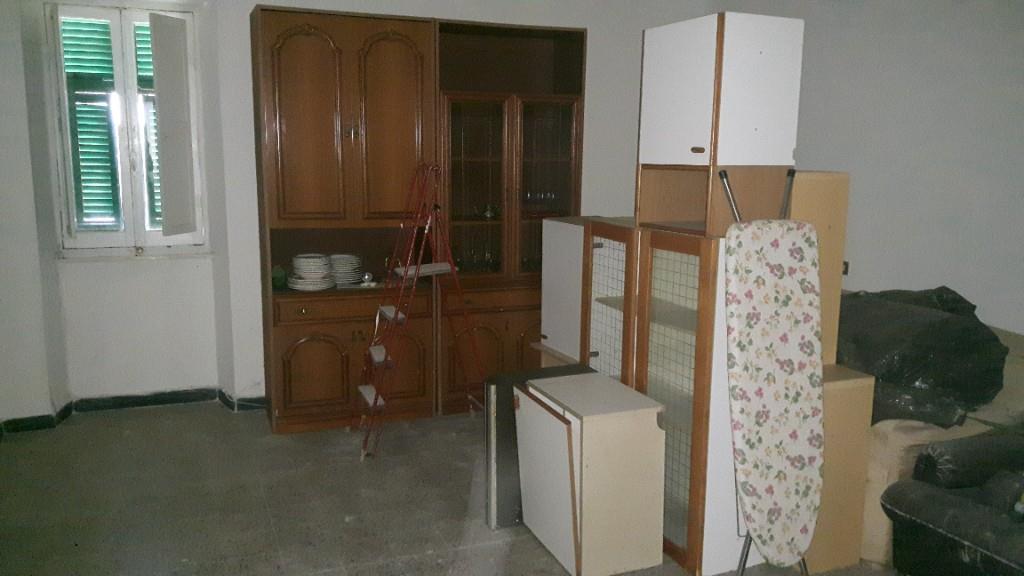 appartamento in vendita a Follo in zona Piana Battolla