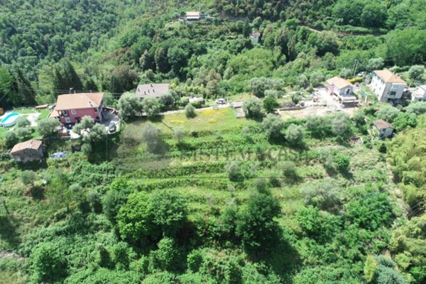 casa indipendente in vendita a Follo in zona Carnea