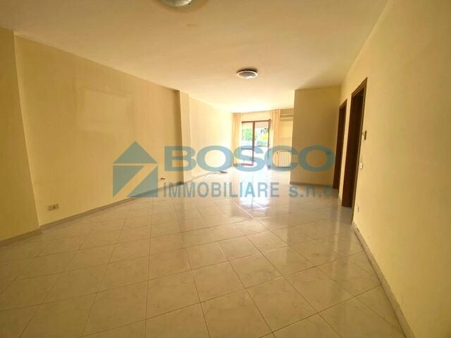 appartamento in vendita a Follo in zona Piano di Follo