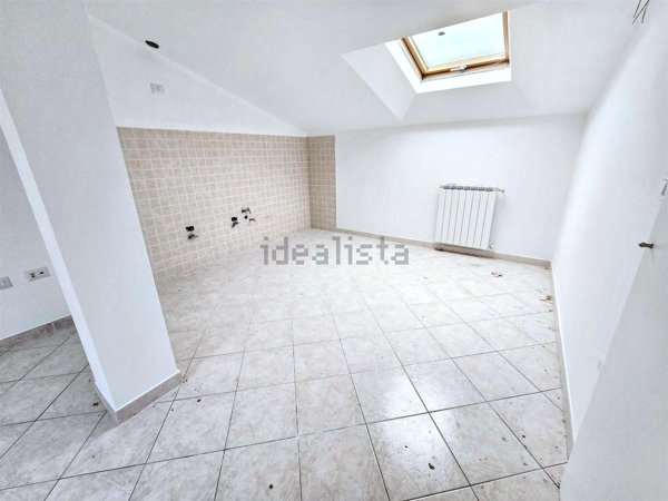 appartamento in vendita a Follo in zona Piano di Follo