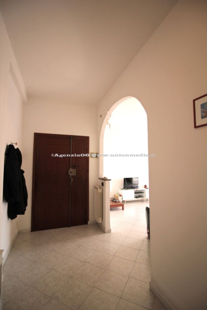 appartamento in vendita a Follo in zona Piano di Follo