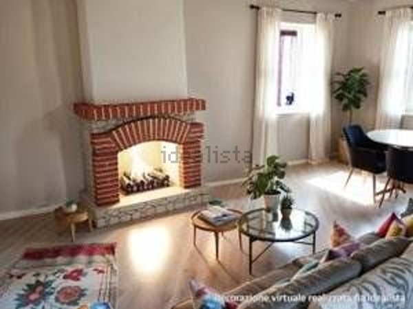 casa indipendente in vendita a Follo