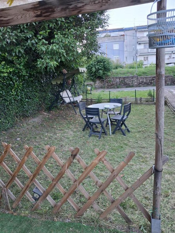 appartamento in vendita a Follo in zona Piano di Follo