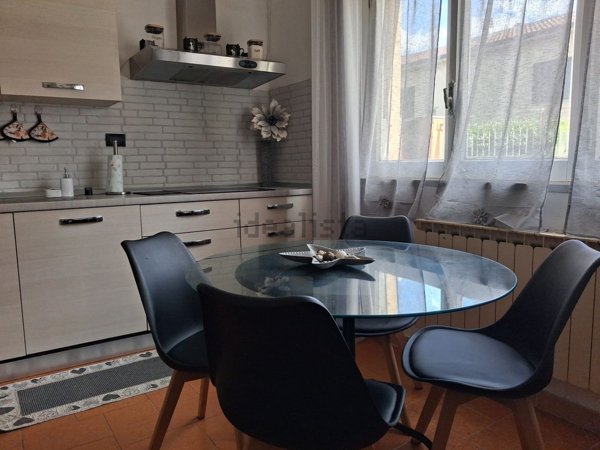 appartamento in vendita a Follo