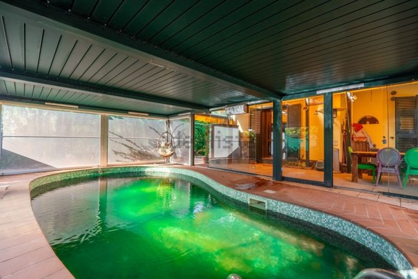 casa indipendente in vendita a Follo in zona Piano di Follo