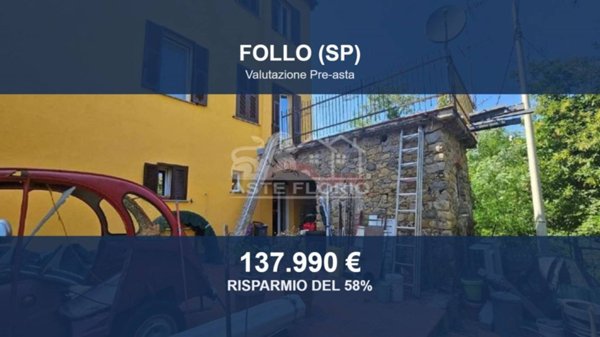 casa indipendente in vendita a Follo in zona Piana Battolla