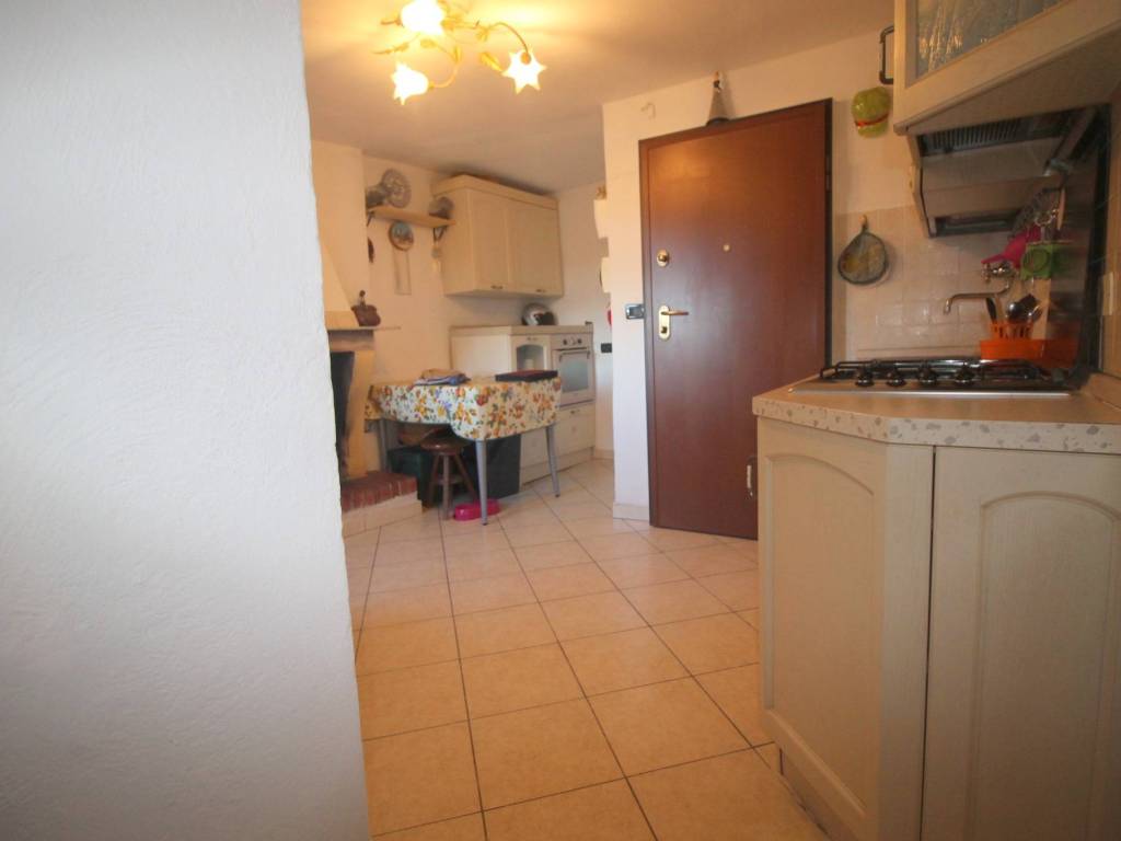 casa indipendente in vendita a Follo in zona Bastremoli
