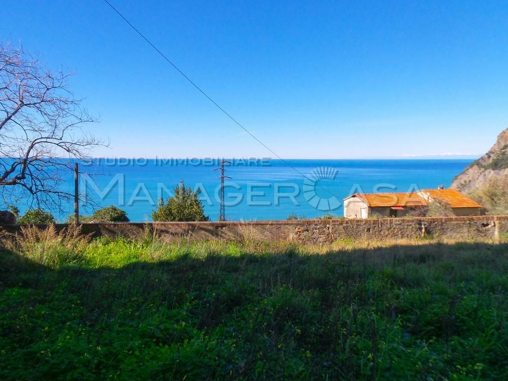 appartamento in vendita a Framura in zona Ravecca