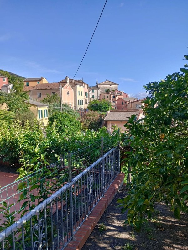 appartamento in vendita a Framura in zona Setta