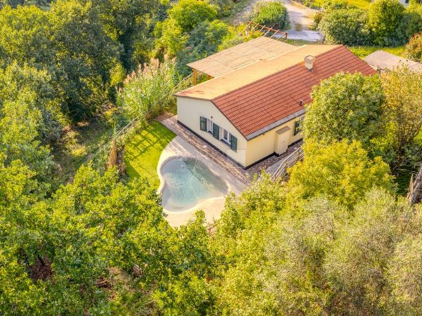 casa indipendente in vendita a Framura