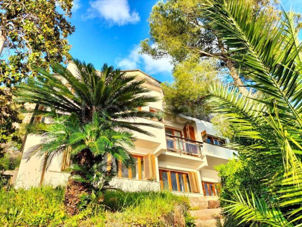 casa indipendente in vendita a Framura in zona Anzo