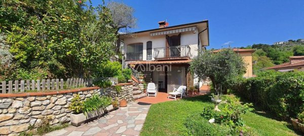 casa indipendente in vendita a La Spezia in zona San Venerio