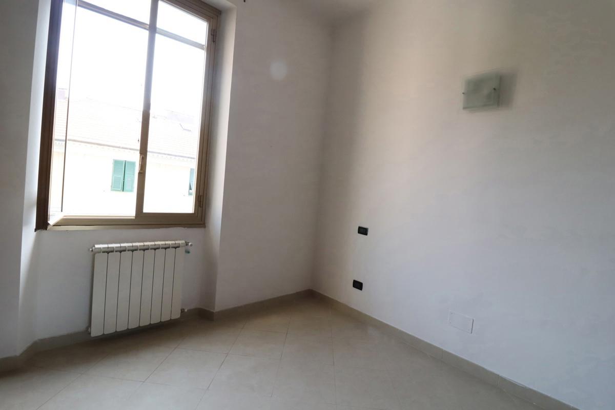 appartamento in vendita a La Spezia in zona Pitelli