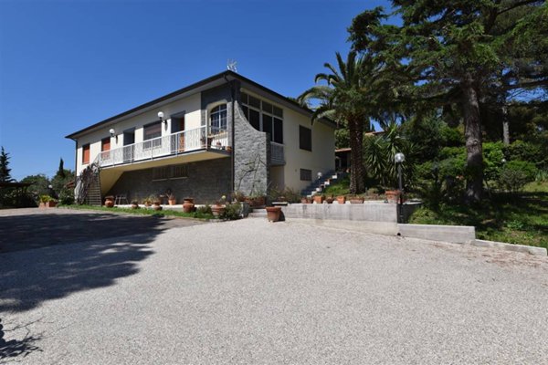 casa indipendente in vendita a La Spezia in zona Campiglia