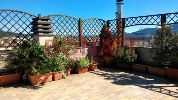 appartamento in vendita a La Spezia in zona Canaletto / Buonviaggio / Migliarina