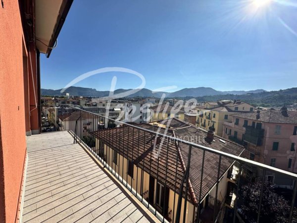 appartamento in vendita a La Spezia in zona Canaletto / Buonviaggio / Migliarina