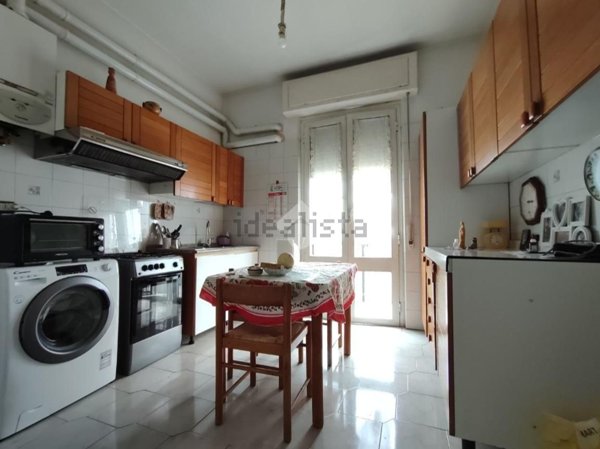 appartamento in vendita a La Spezia in zona Canaletto / Buonviaggio / Migliarina