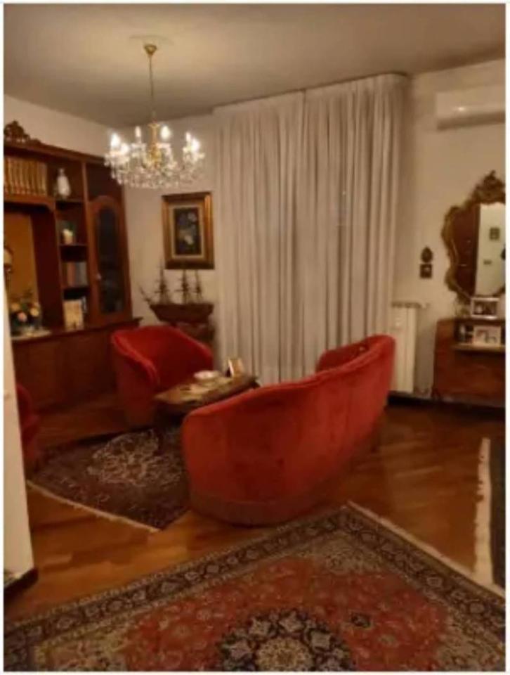 appartamento in vendita a La Spezia in zona Canaletto / Buonviaggio / Migliarina