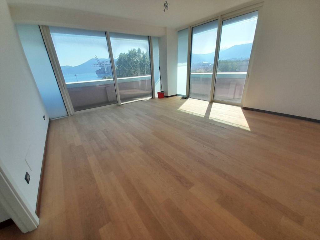 appartamento in vendita a La Spezia in zona Canaletto / Buonviaggio / Migliarina
