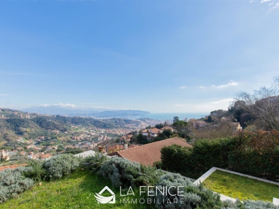 casa indipendente in vendita a La Spezia in zona La Foce / Sant'Anna