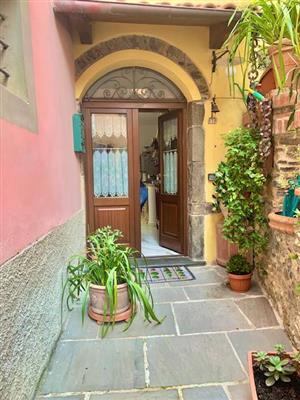 casa indipendente in vendita a La Spezia