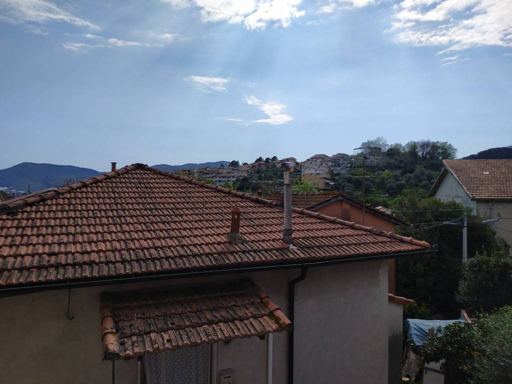 appartamento in vendita a La Spezia in zona Canaletto / Buonviaggio / Migliarina