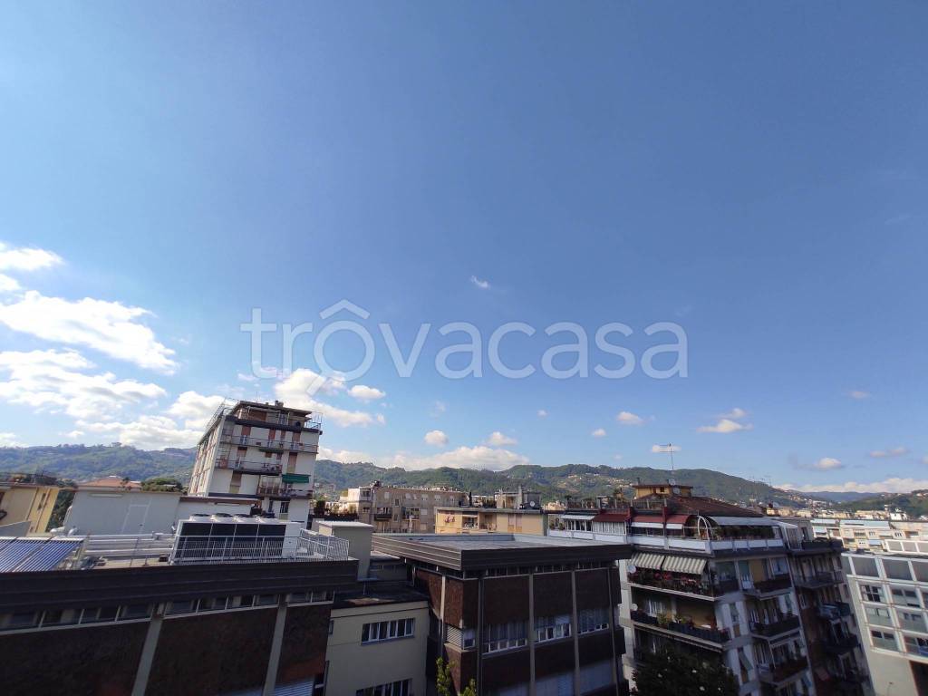 appartamento in vendita a La Spezia in zona Canaletto / Buonviaggio / Migliarina