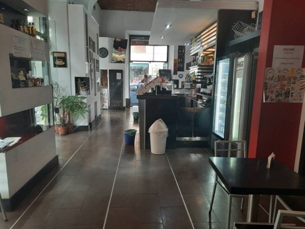 negozio in vendita a La Spezia in zona Centro Storico