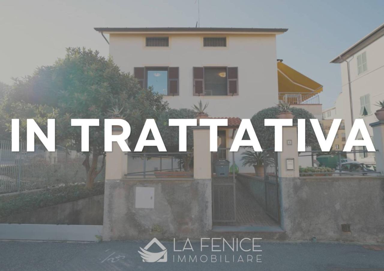 casa indipendente a La Spezia in zona Canaletto / Buonviaggio / Migliarina