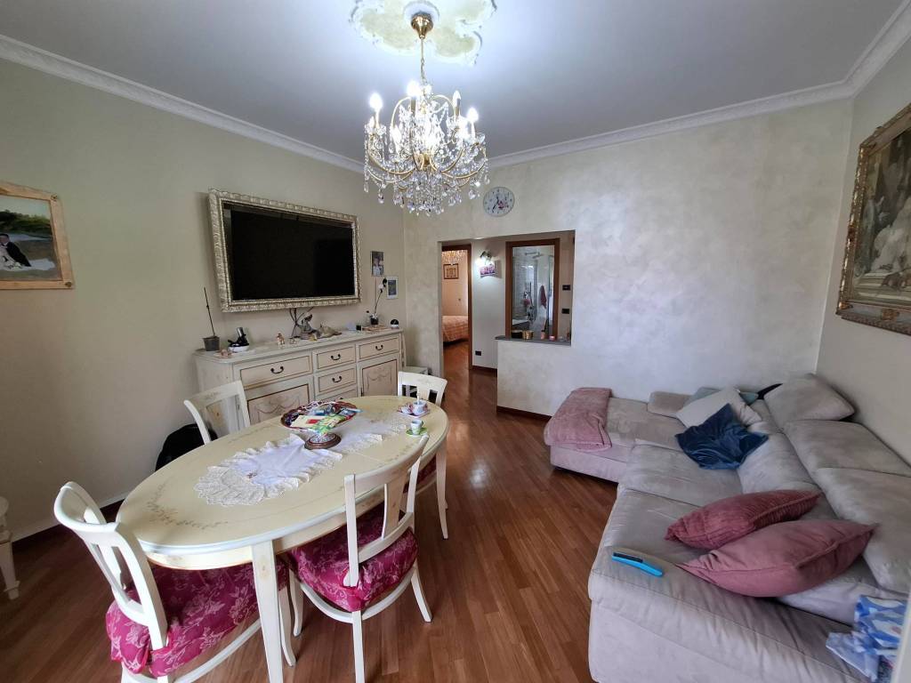 appartamento in vendita a La Spezia in zona Canaletto / Buonviaggio / Migliarina