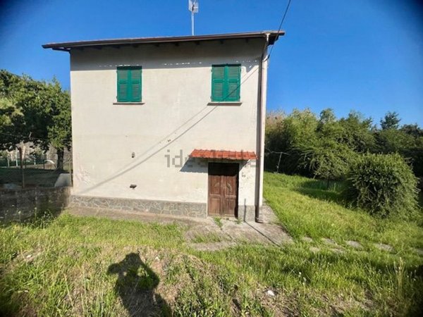 casa indipendente in vendita a La Spezia
