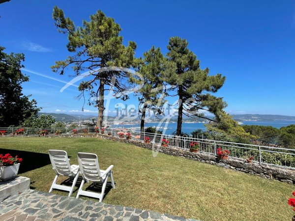 casa indipendente in vendita a La Spezia
