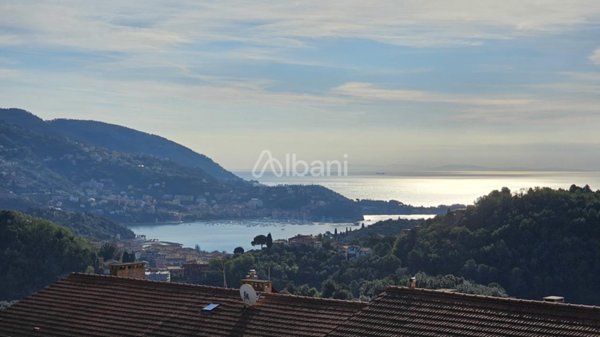 appartamento in vendita a La Spezia in zona Pitelli