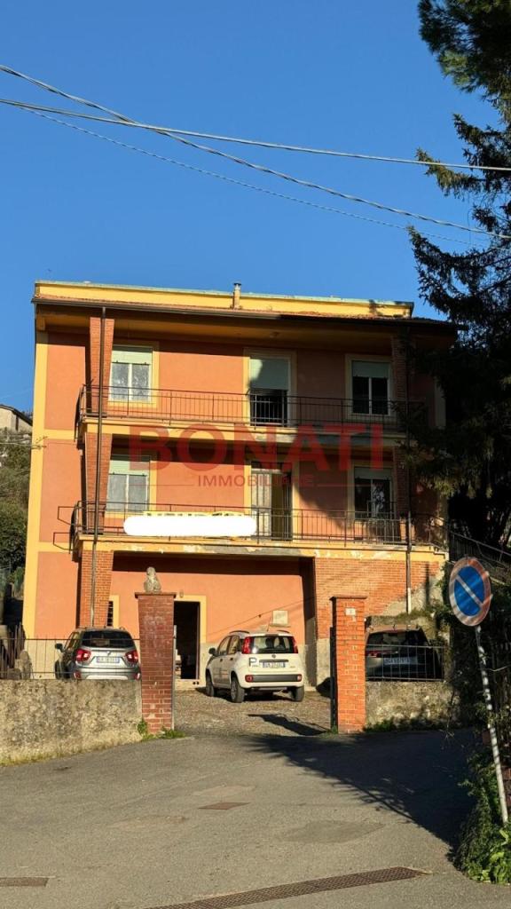 casa indipendente in vendita a La Spezia