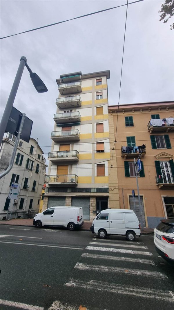 appartamento in vendita a La Spezia in zona Canaletto / Buonviaggio / Migliarina