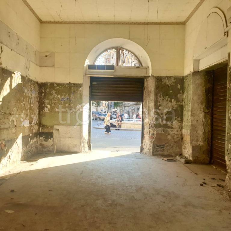negozio in vendita a La Spezia in zona Centro Storico