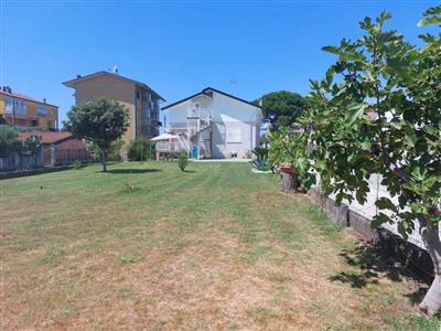 casa indipendente in vendita a La Spezia