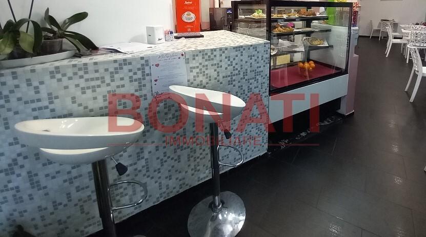 negozio in vendita a La Spezia in zona Canaletto / Buonviaggio / Migliarina