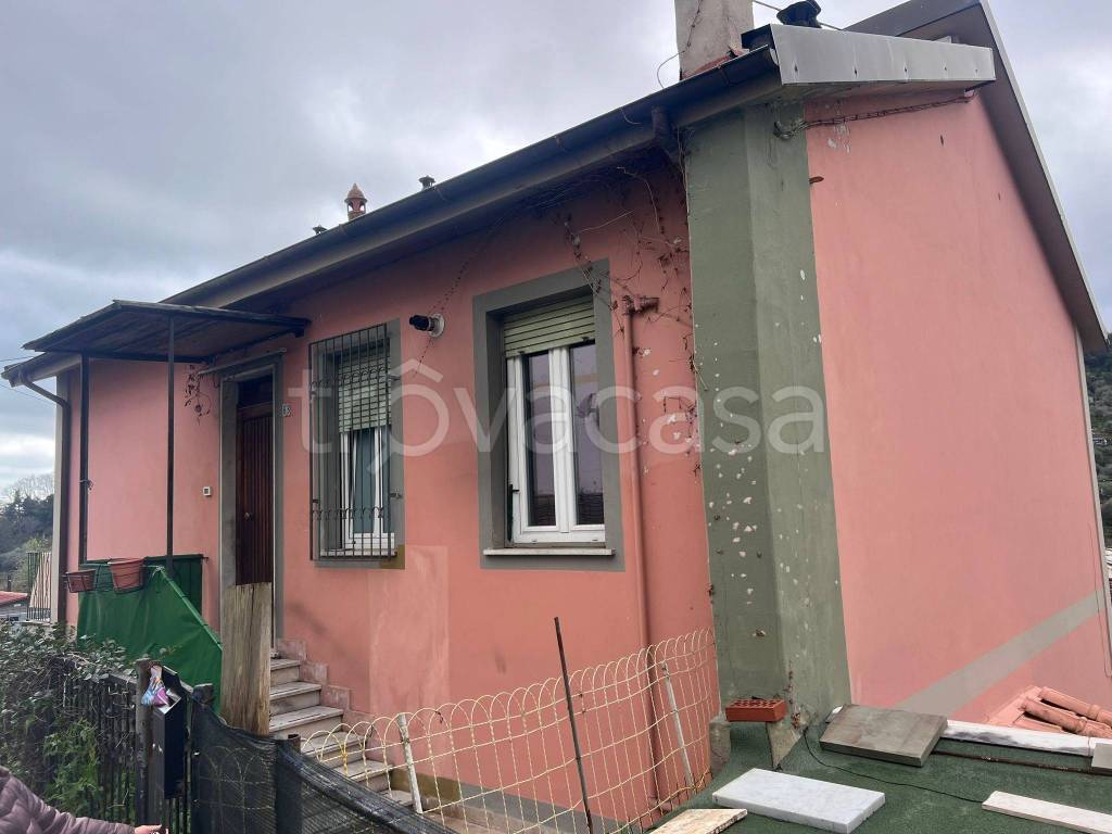 appartamento in vendita a La Spezia in zona Valdellora