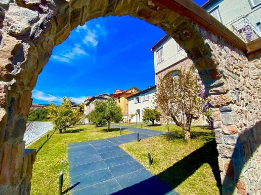 appartamento in vendita a La Spezia in zona Carozzo