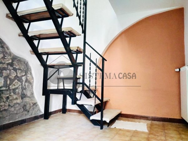 casa indipendente a La Spezia in zona Canaletto / Buonviaggio / Migliarina