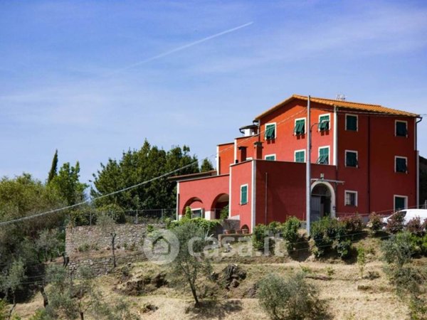 casa indipendente in vendita a La Spezia in zona Montepertico