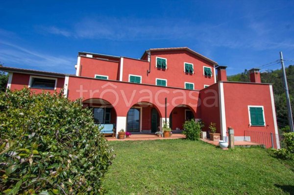 casa indipendente a La Spezia in zona Canaletto / Buonviaggio / Migliarina