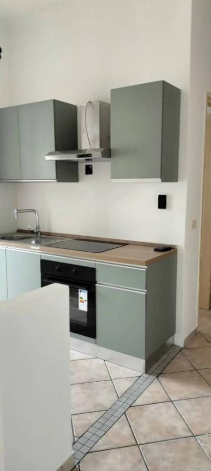 appartamento in vendita a La Spezia in zona Canaletto / Buonviaggio / Migliarina